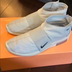 Nike x Fear of God Moc “Pure Platinum”